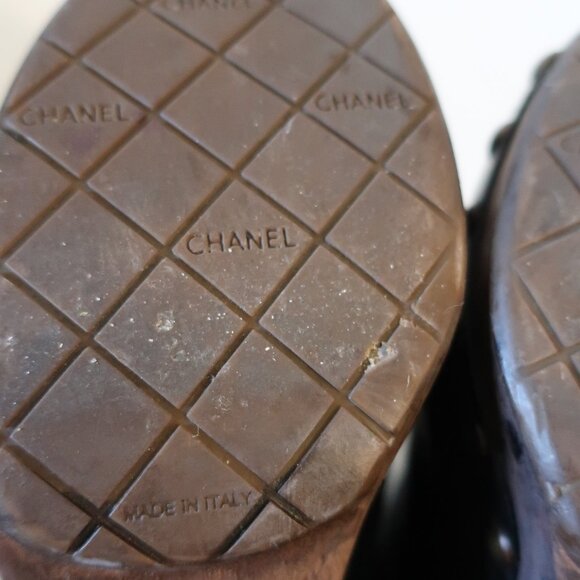 Womens Chanel Black Leather Wood Heel Studded Platform Mules Clogs 38.5 US/8 - Picture 10 of 16